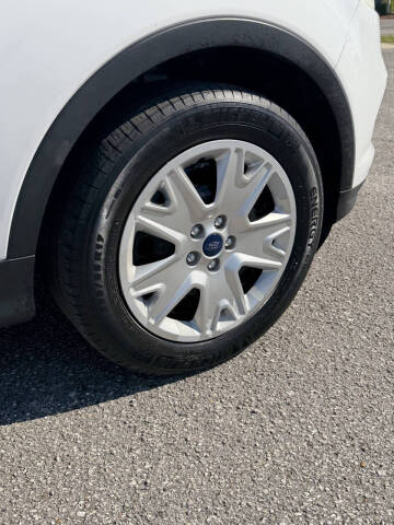 2017 Ford Escape S