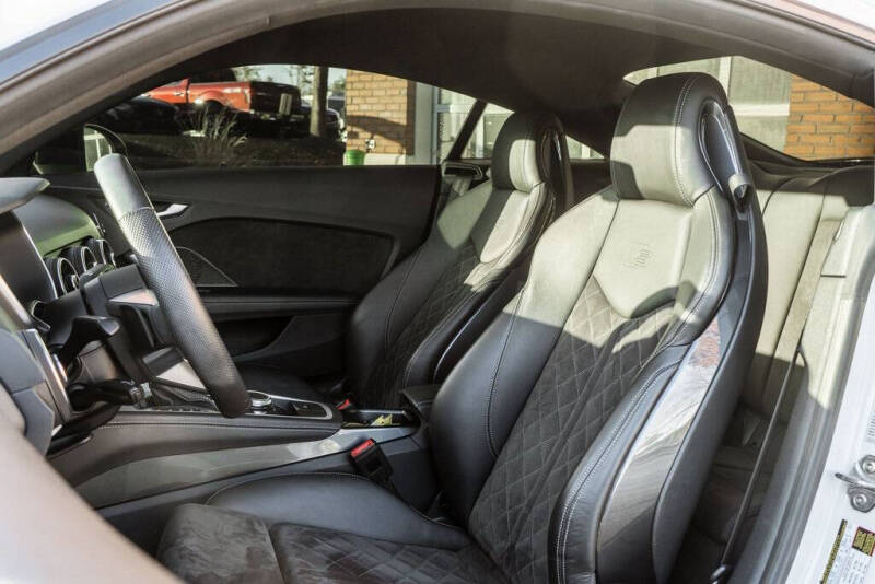 2022 Audi TT 2.0T quattro