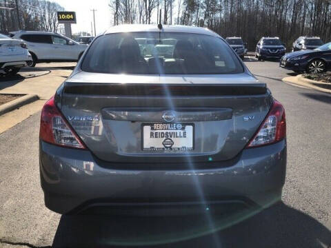 2019 Nissan Versa SV