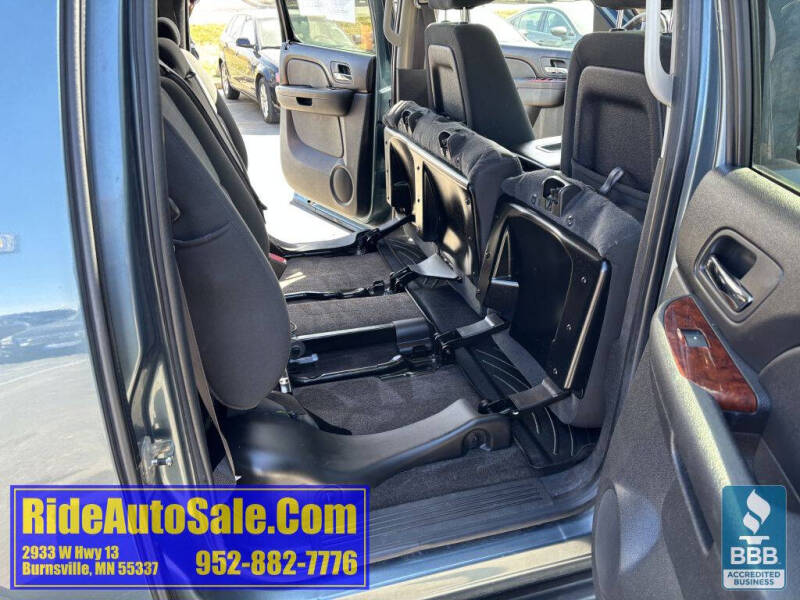 2011 Chevrolet Avalanche LS