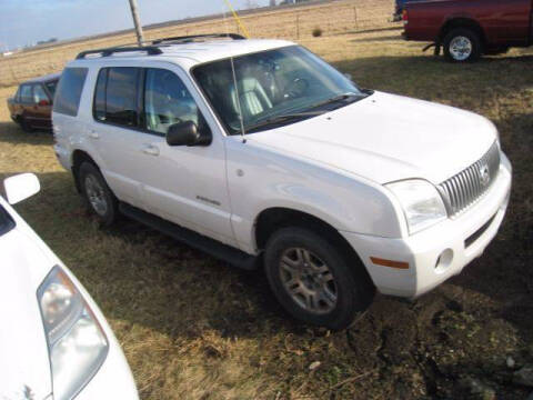 2002 Mercury Mountaineer for sale at BEST CAR MARKET INC in Mc Lean IL