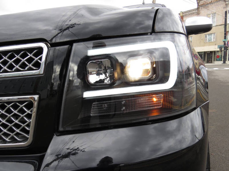 2008 Chevrolet Suburban LTZ