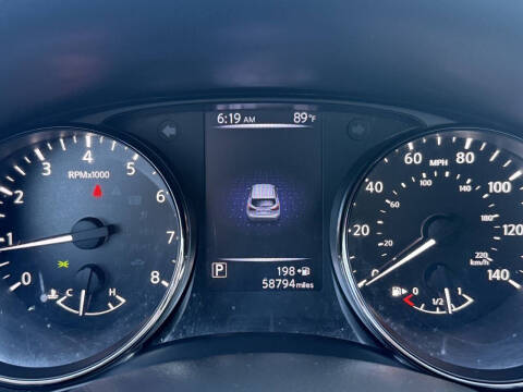 2017 Nissan Rogue Sport SV