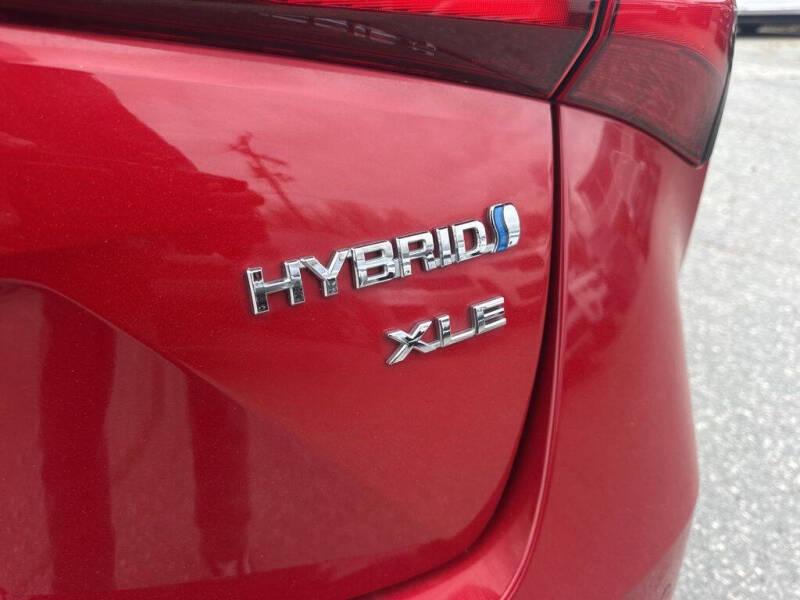 2022 Toyota Prius XLE