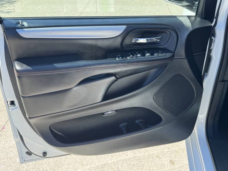2020 Dodge Grand Caravan GT