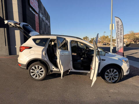 2019 Ford Escape SEL