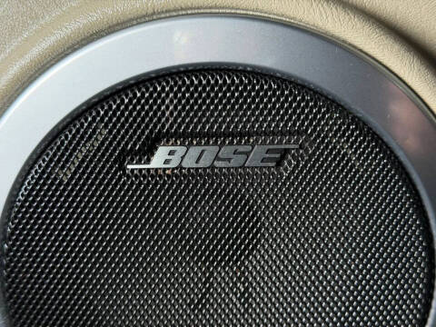 2004 HUMMER H2