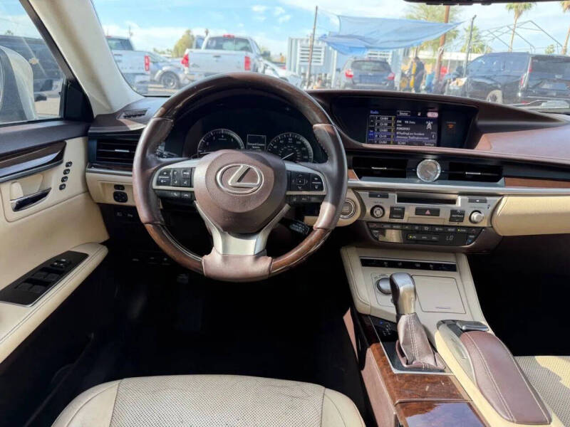 2016 Lexus ES 350