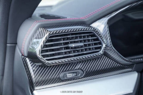 2024 Lamborghini Urus S