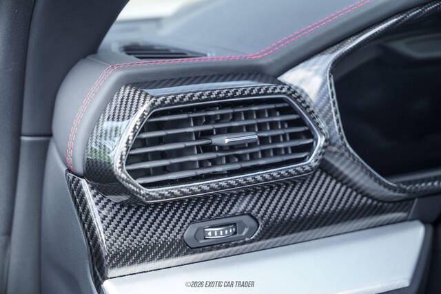 2024 Lamborghini Urus S