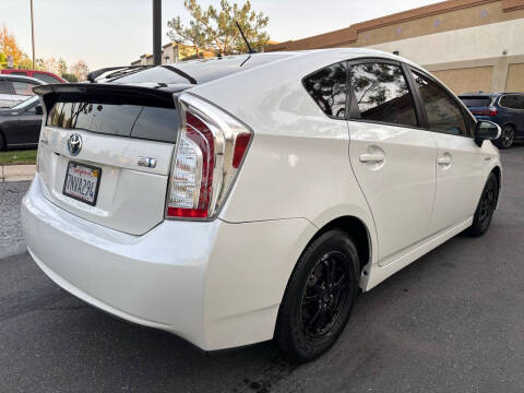 2015 Toyota Prius Two