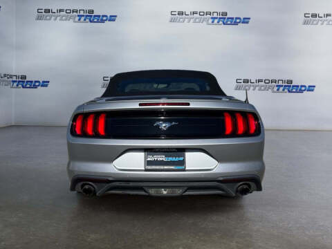 2023 Ford Mustang EcoBoost Premium