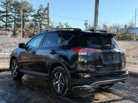 2018 Toyota RAV4