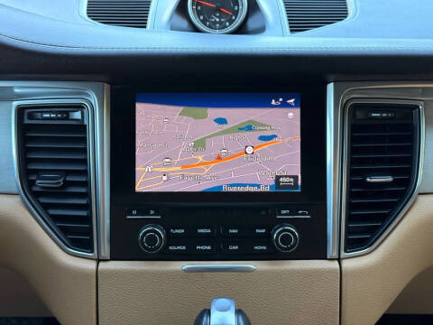 2017 Porsche Macan GTS