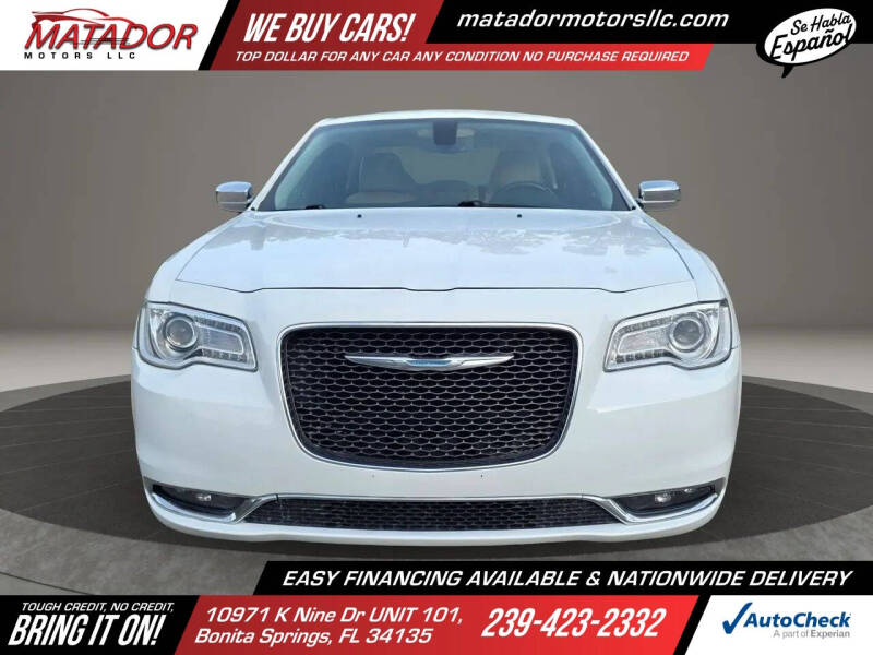 2017 Chrysler 300 C