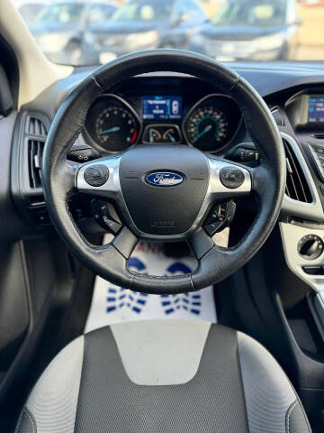 2012 Ford Focus SE