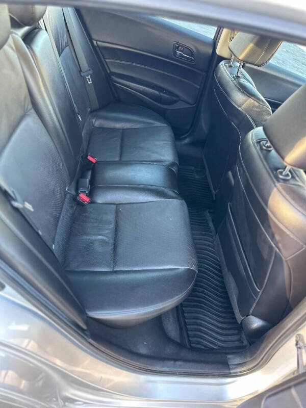 2014 Acura ILX 2.0L w/Tech