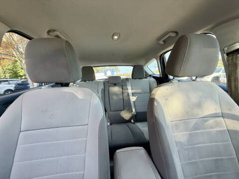 2013 Ford C-MAX Hybrid SE