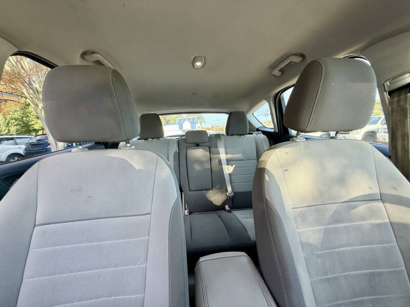 2013 Ford C-MAX Hybrid SE