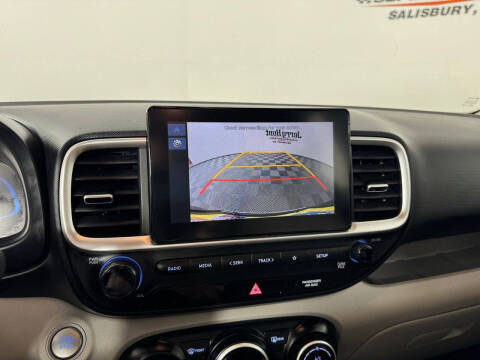 2024 Hyundai Venue SEL