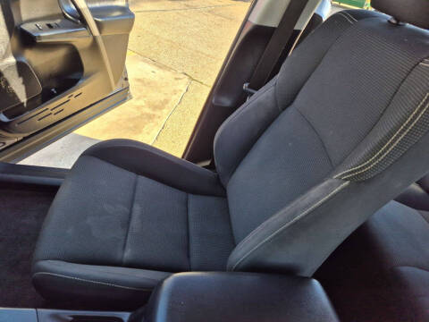 2018 Toyota RAV4 Hybrid LE