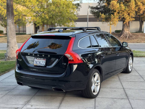 2015 Volvo V60 T5 Drive-E Premier