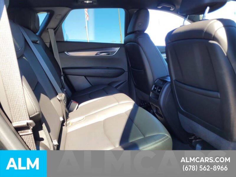 2022 Cadillac XT5 Luxury