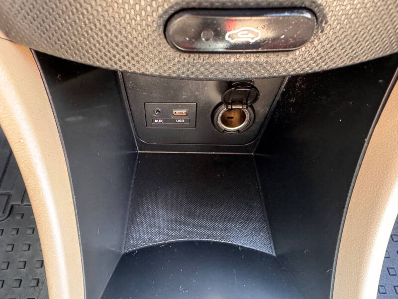 2016 Hyundai Accent