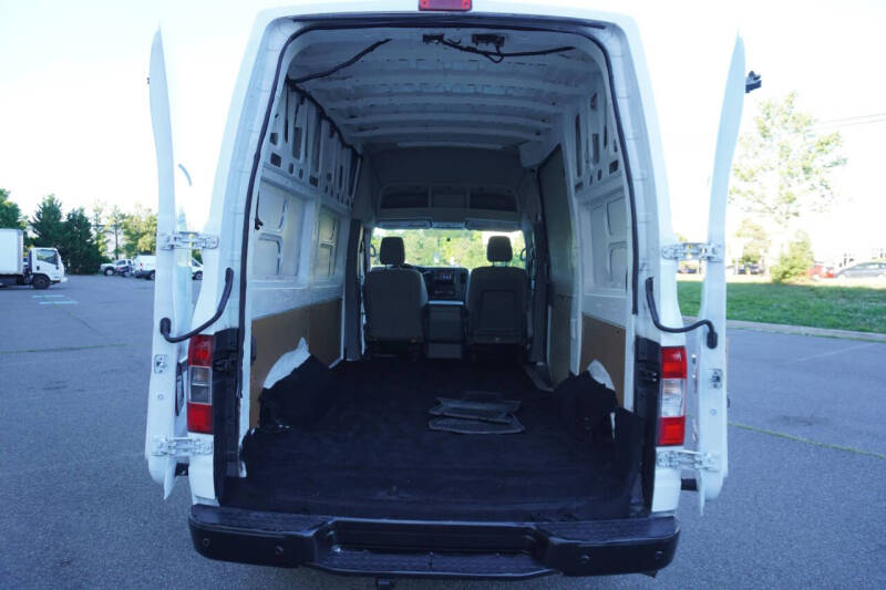 2016 Nissan NV