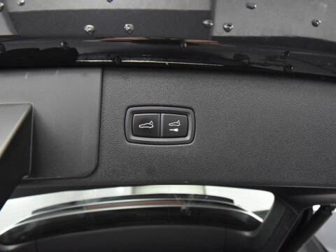 2022 Porsche Cayenne Turbo S E-Hybrid