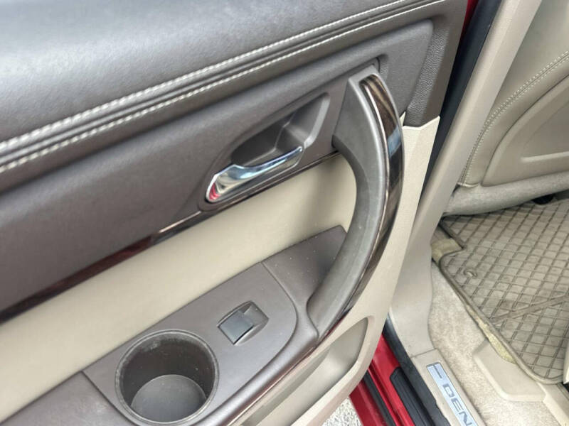2014 GMC Acadia Denali