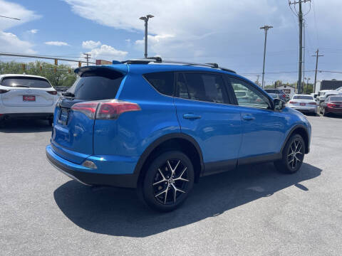 2018 Toyota RAV4 SE