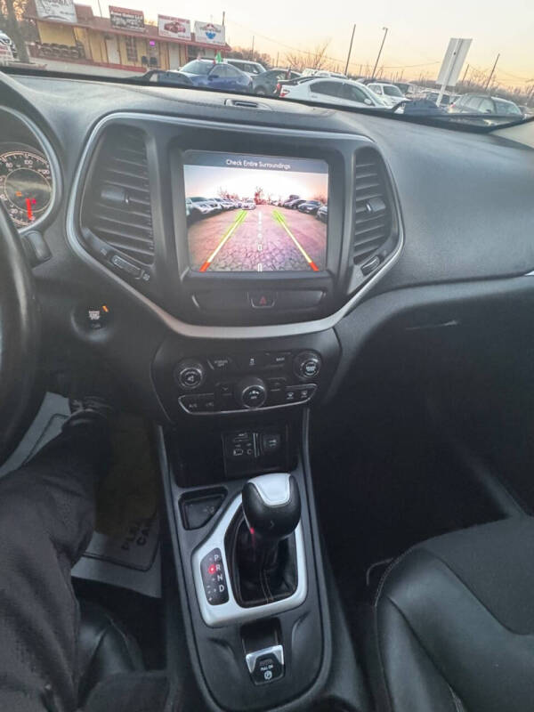 2018 Jeep Cherokee Latitude Plus