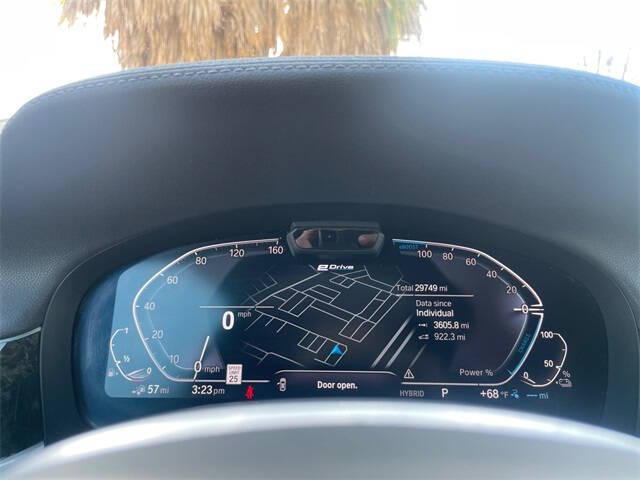 2022 BMW 7 Series 745e xDrive