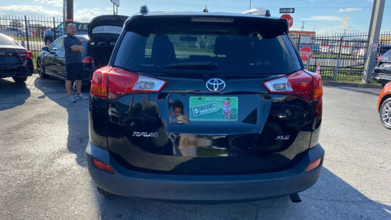 2013 Toyota RAV4 XLE