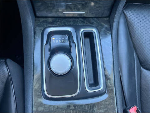 2022 Chrysler 300 Touring L