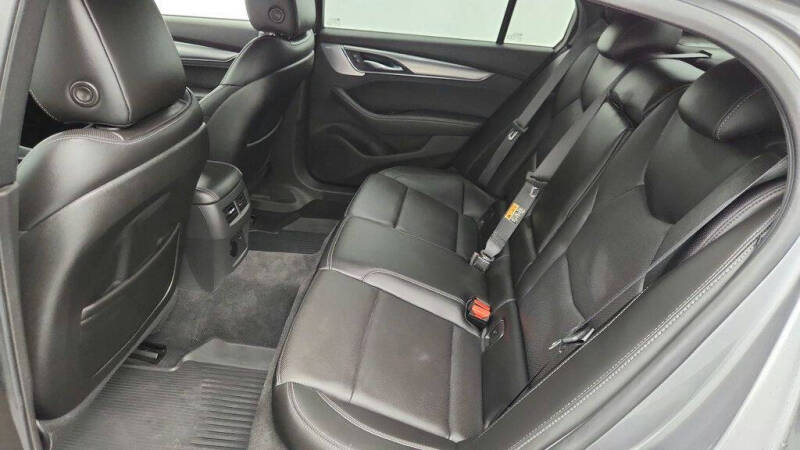 2022 Cadillac CT5 Premium Luxury