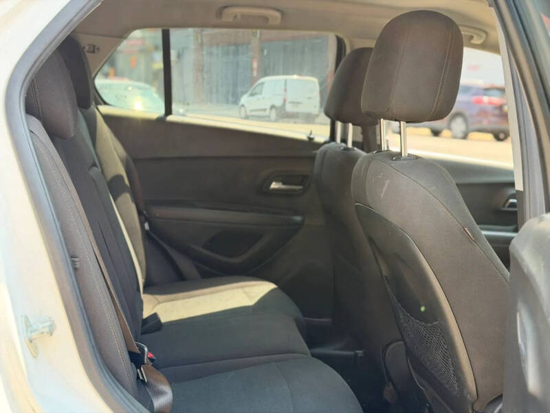 2020 Chevrolet Trax LS
