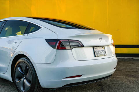 2019 Tesla Model 3 Long Range