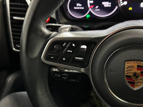 2023 Porsche Cayenne