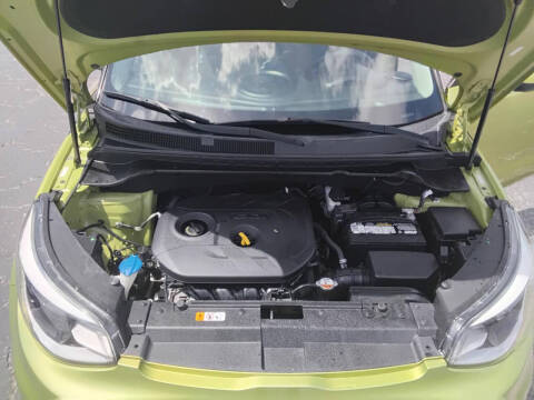 2017 Kia Soul +