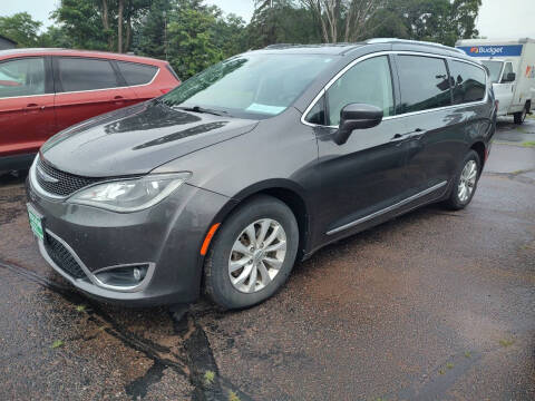 2018 Chrysler Pacifica Touring L Plus