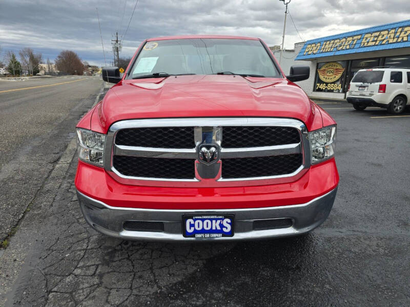 2016 RAM 1500 SLT