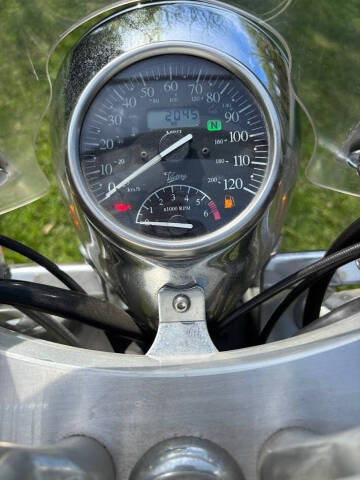 1999 Victory V92C
