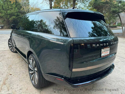 2025 Land Rover Range Rover P615 SV LWB