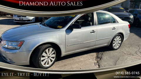 2009 Hyundai Sonata for sale at DIAMOND AUTO SALES LLC in Milwaukee WI