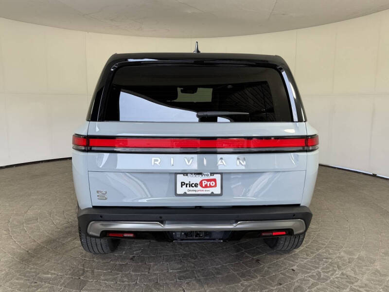 2022 Rivian R1S Launch Edition