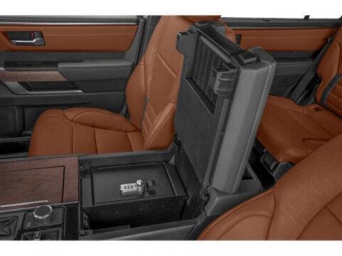 2025 Toyota Sequoia SR5