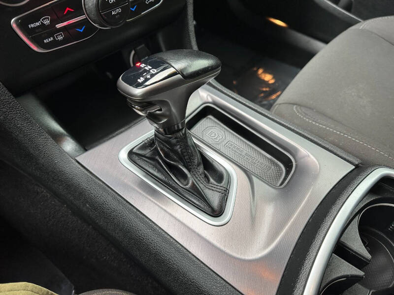 2020 Dodge Charger Scat Pack