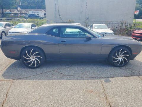 2015 Dodge Challenger SXT